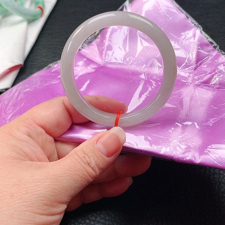 翡翠手镯未镶嵌翡翠069