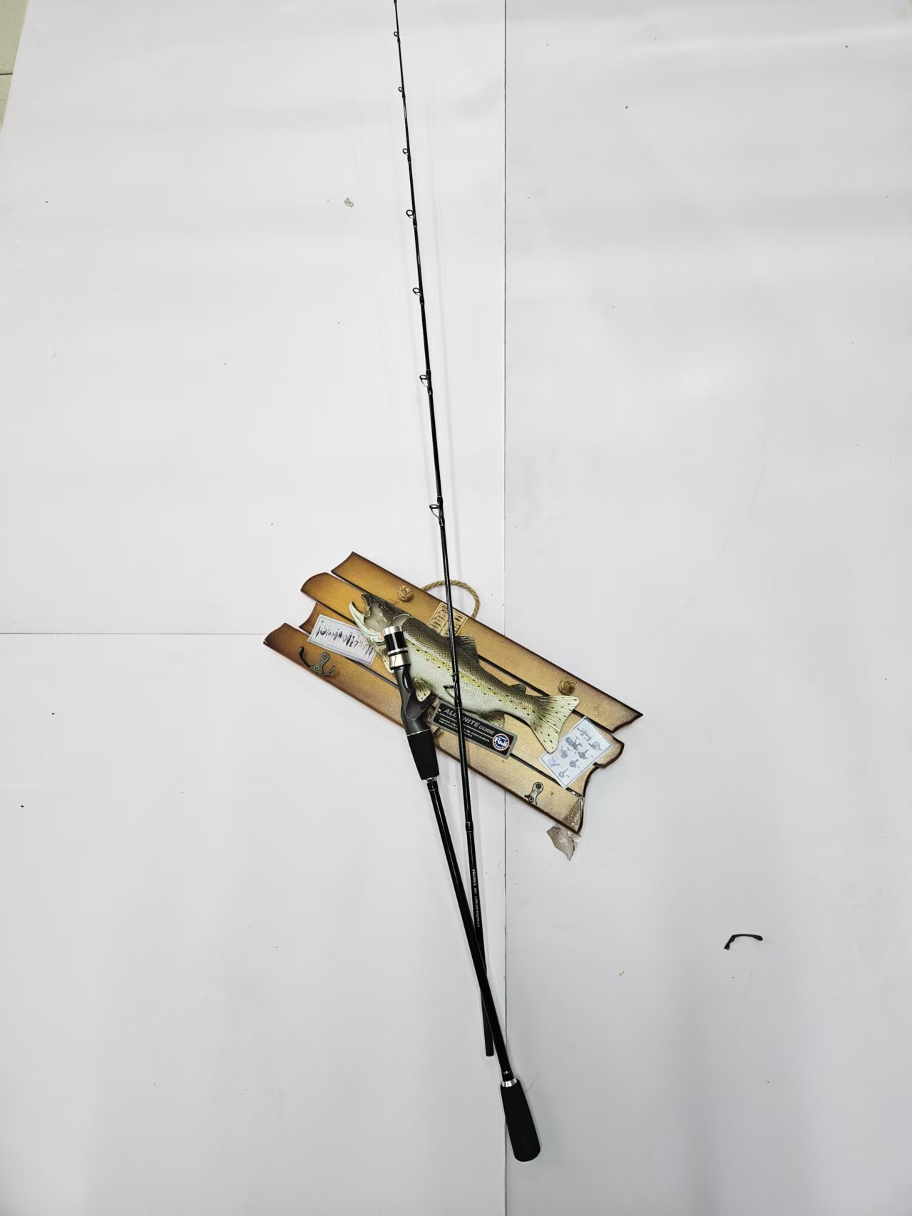 一节半 近海轻量化1.8米枪柄手持电轮杆 拉流杆铁板竿 