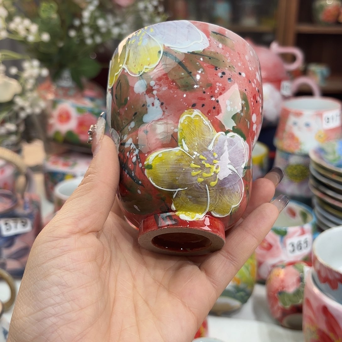 瓷片这就是为什么不在这里上班呀