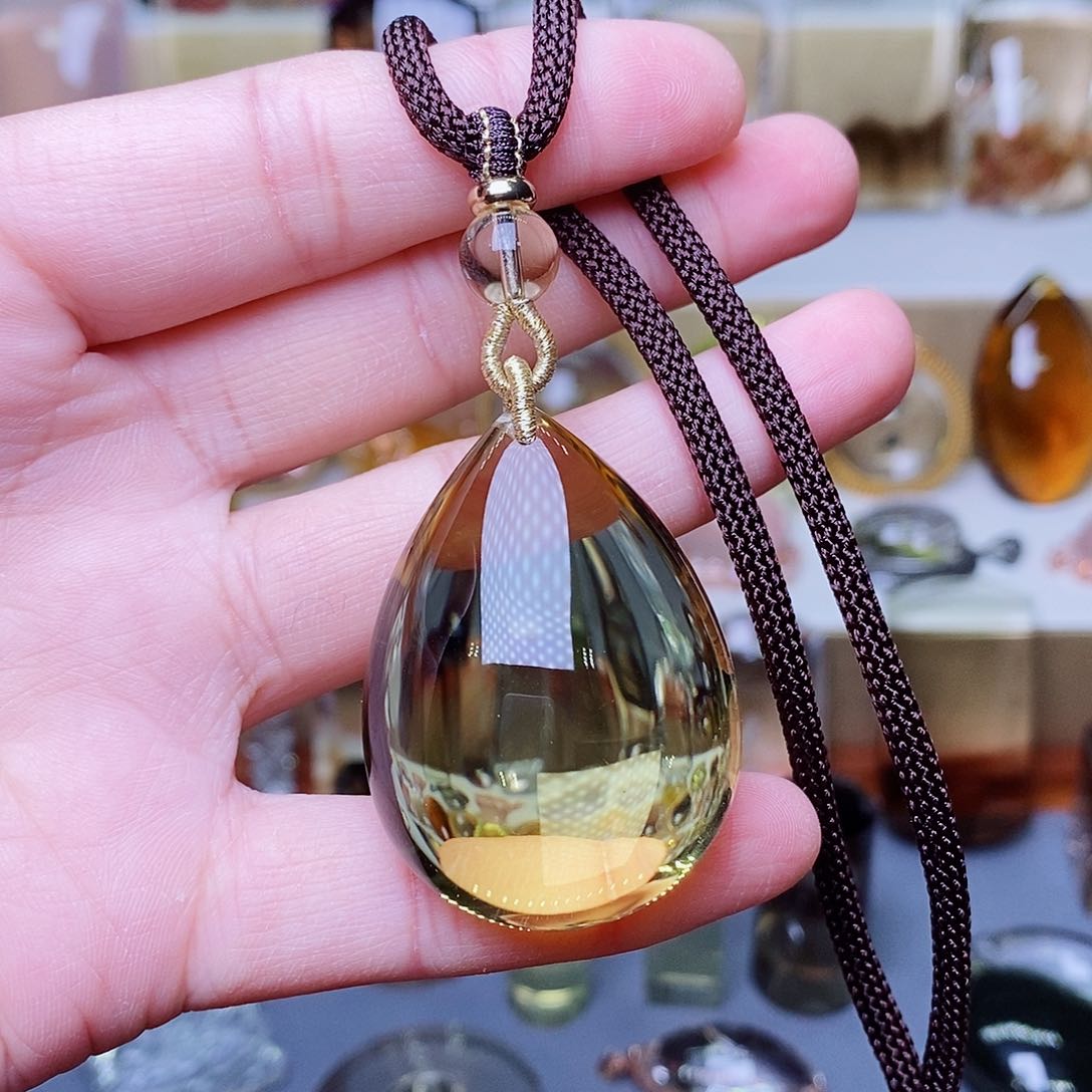 水晶水晶吊坠未镶嵌