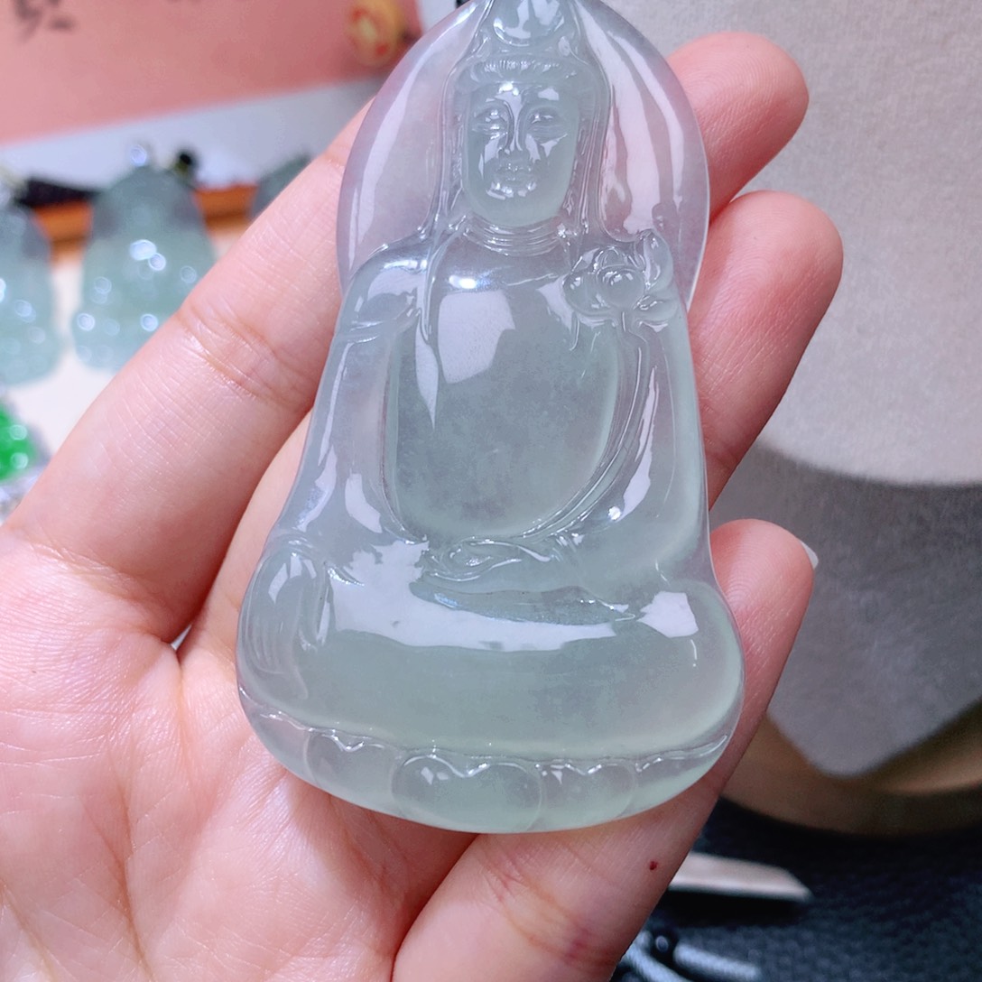 颈饰未镶嵌翡翠H***S素衣74*43*6.2