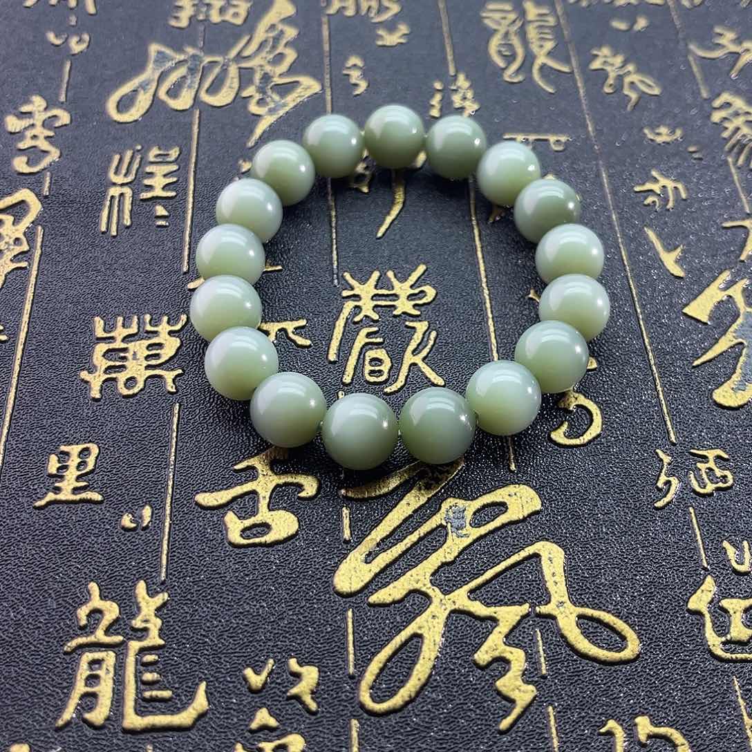 和田玉未镶嵌颈饰俄碧-粉青手串-12mm