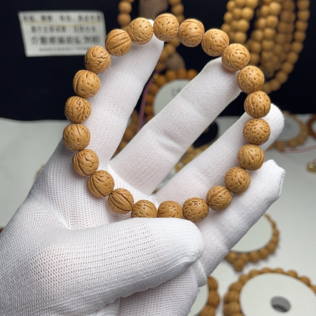 桃核手串11x11 没打底 小黄桃