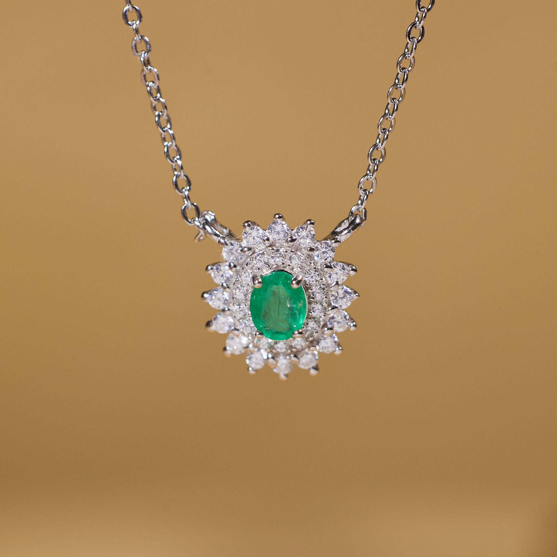 【歪歪】祖母绿项链*925镶嵌W7085