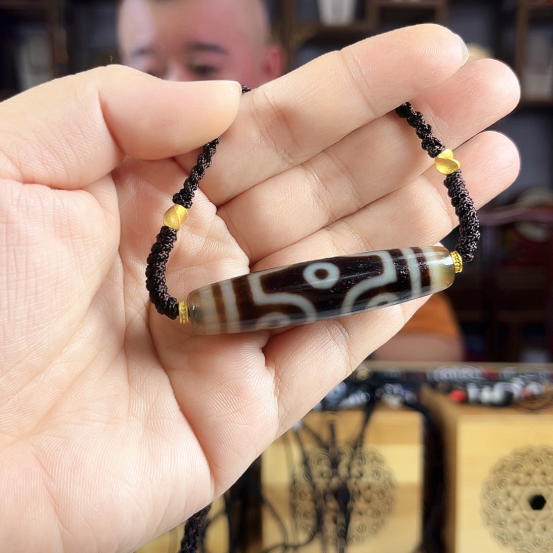 玛瑙/玉髓颈饰合金～吉品