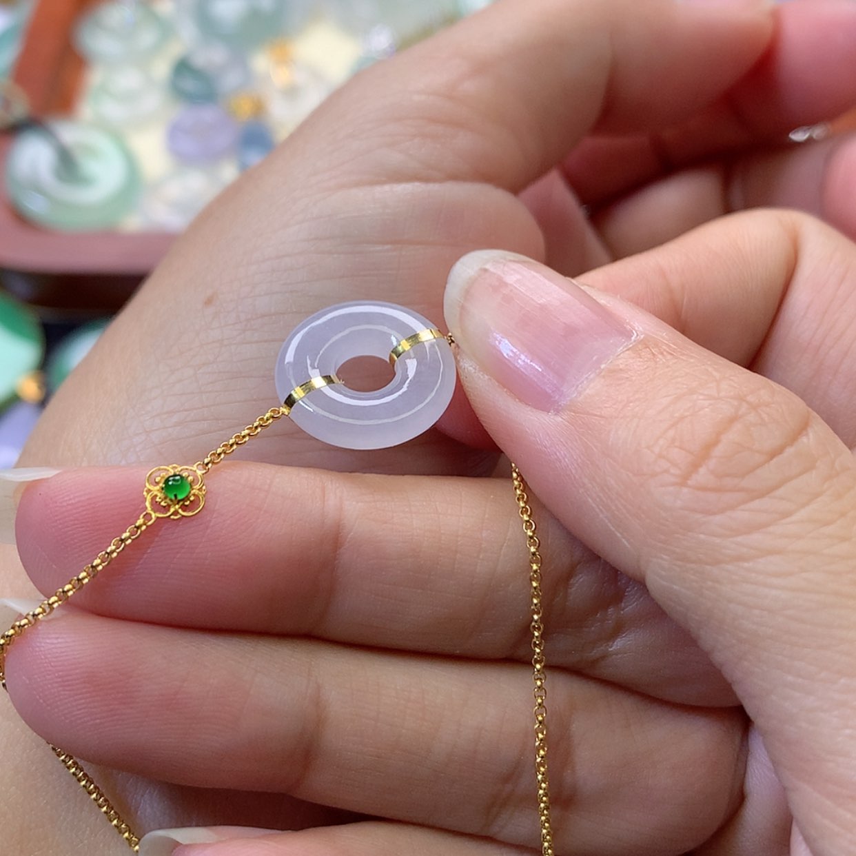 【闪购商品】吊坠(不含链)18K金镶嵌翡翠