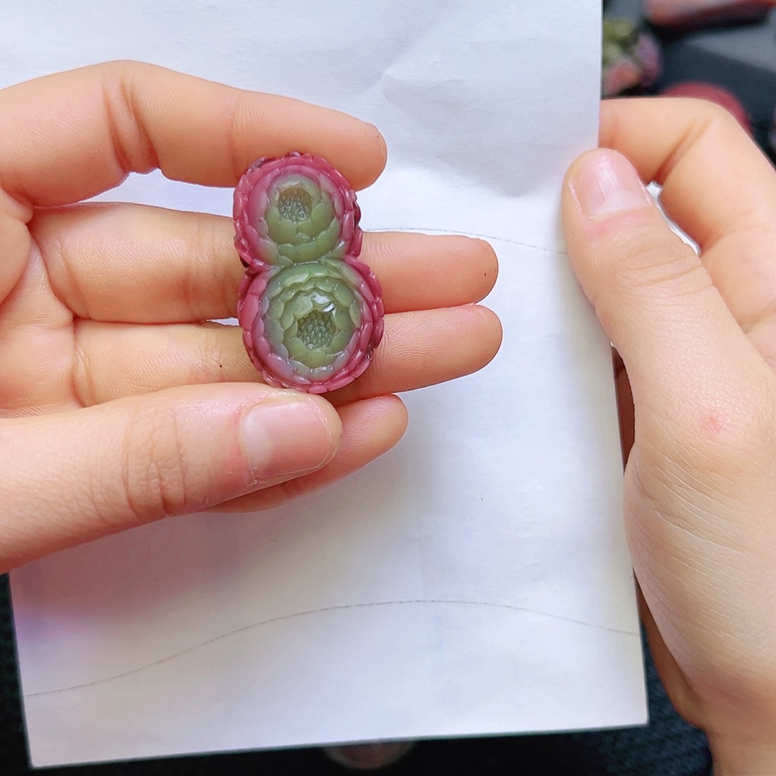 玛瑙/玉髓颈饰未镶嵌迷***妈盐源玛瑙定制