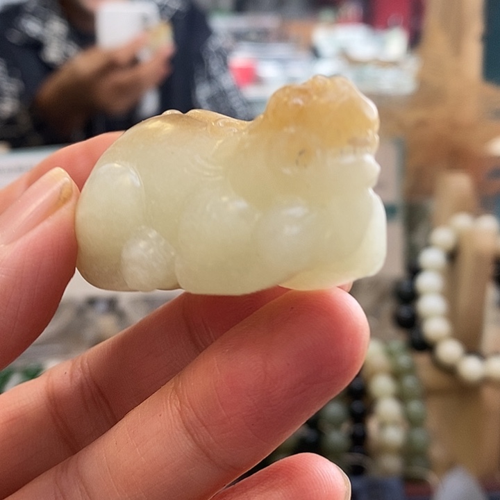 和田玉（糖玉）未镶嵌颈饰