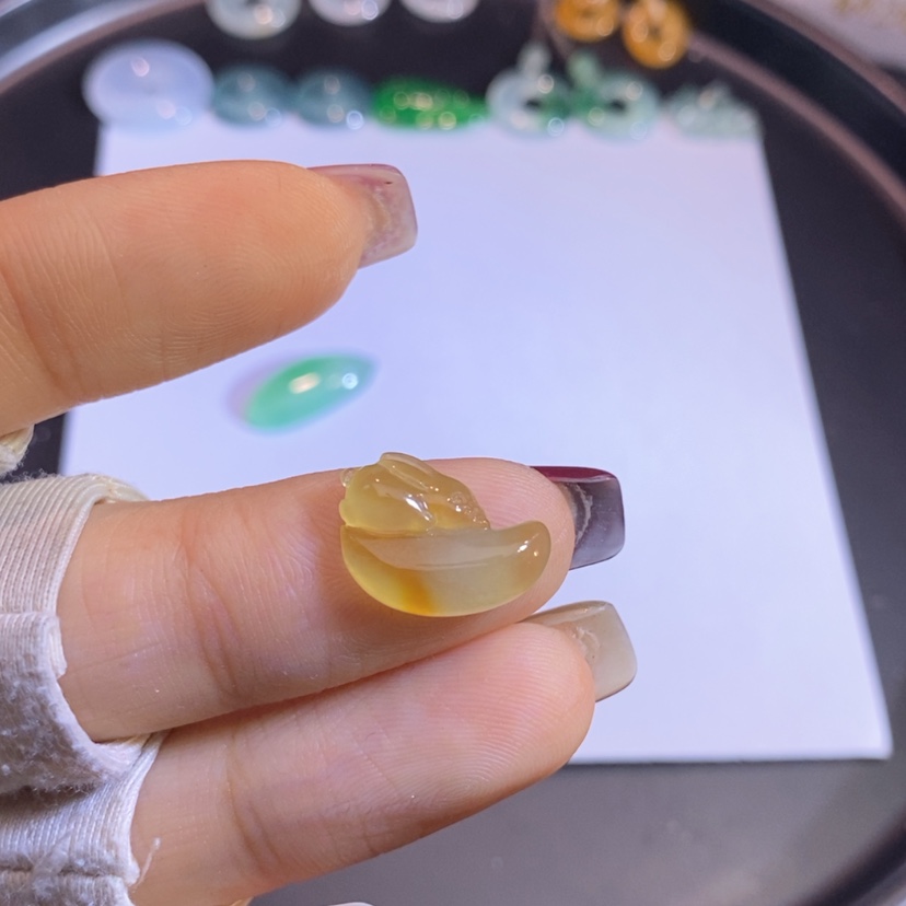 【闪购商品】翡翠未镶嵌挂件月亮兔