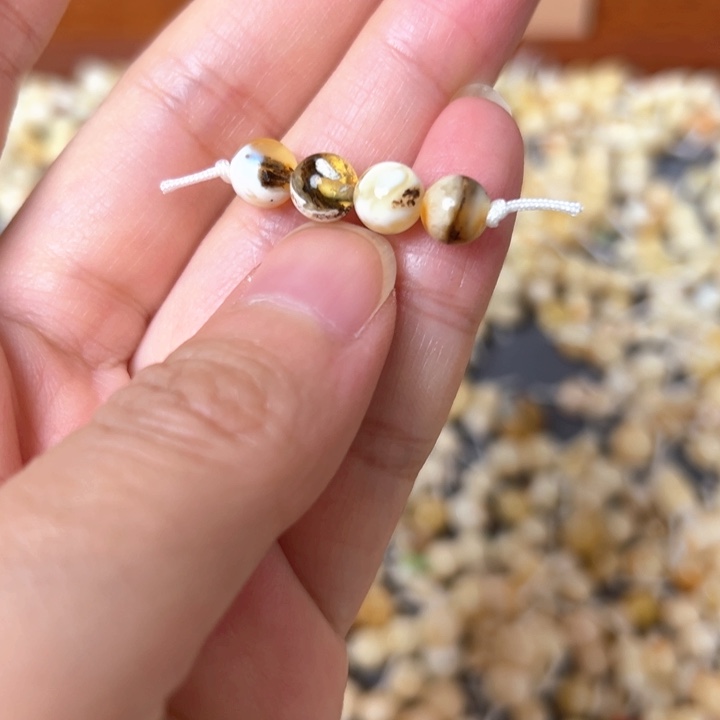 蜜蜡未镶嵌裸石6.4mm一组