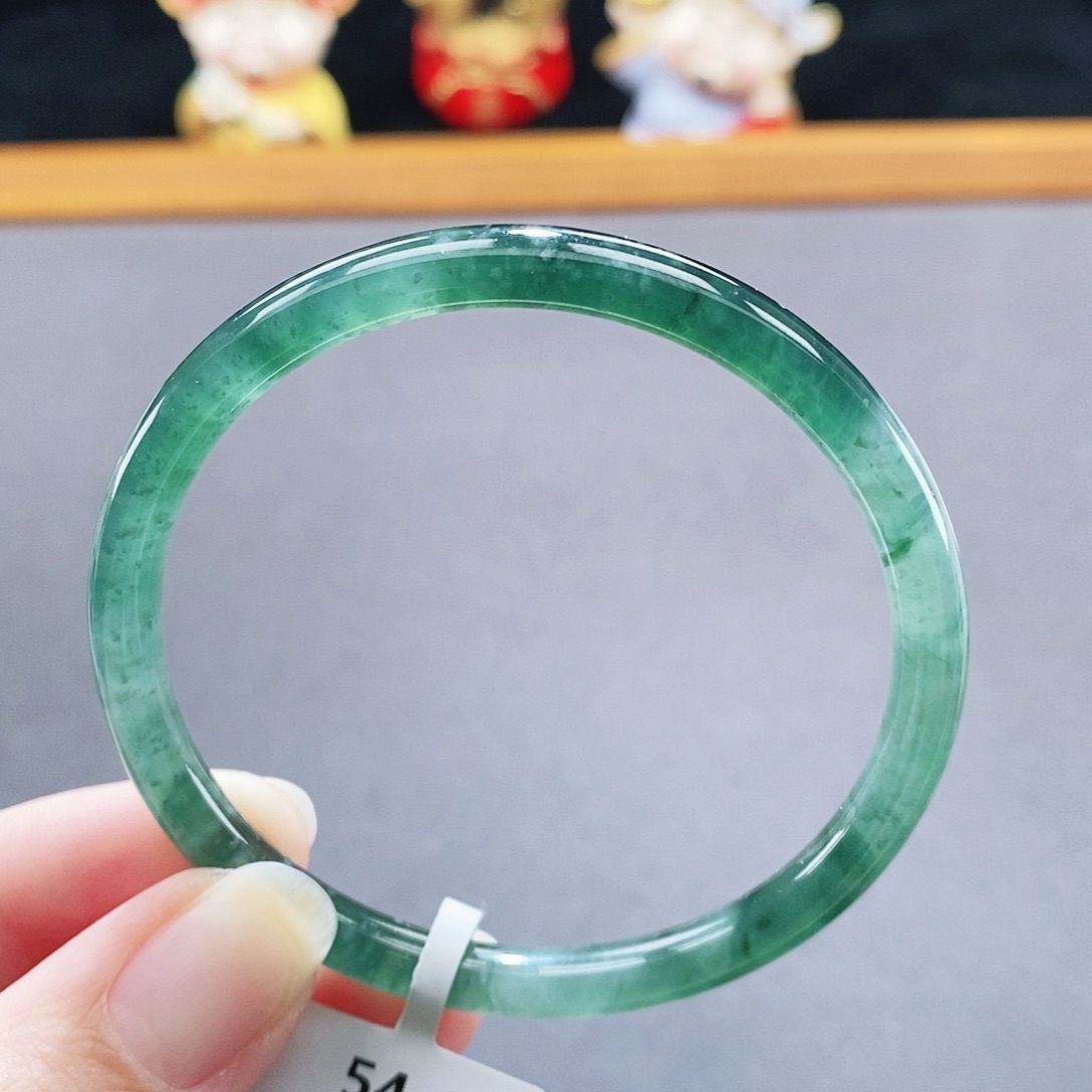 翡翠未镶嵌手镯62