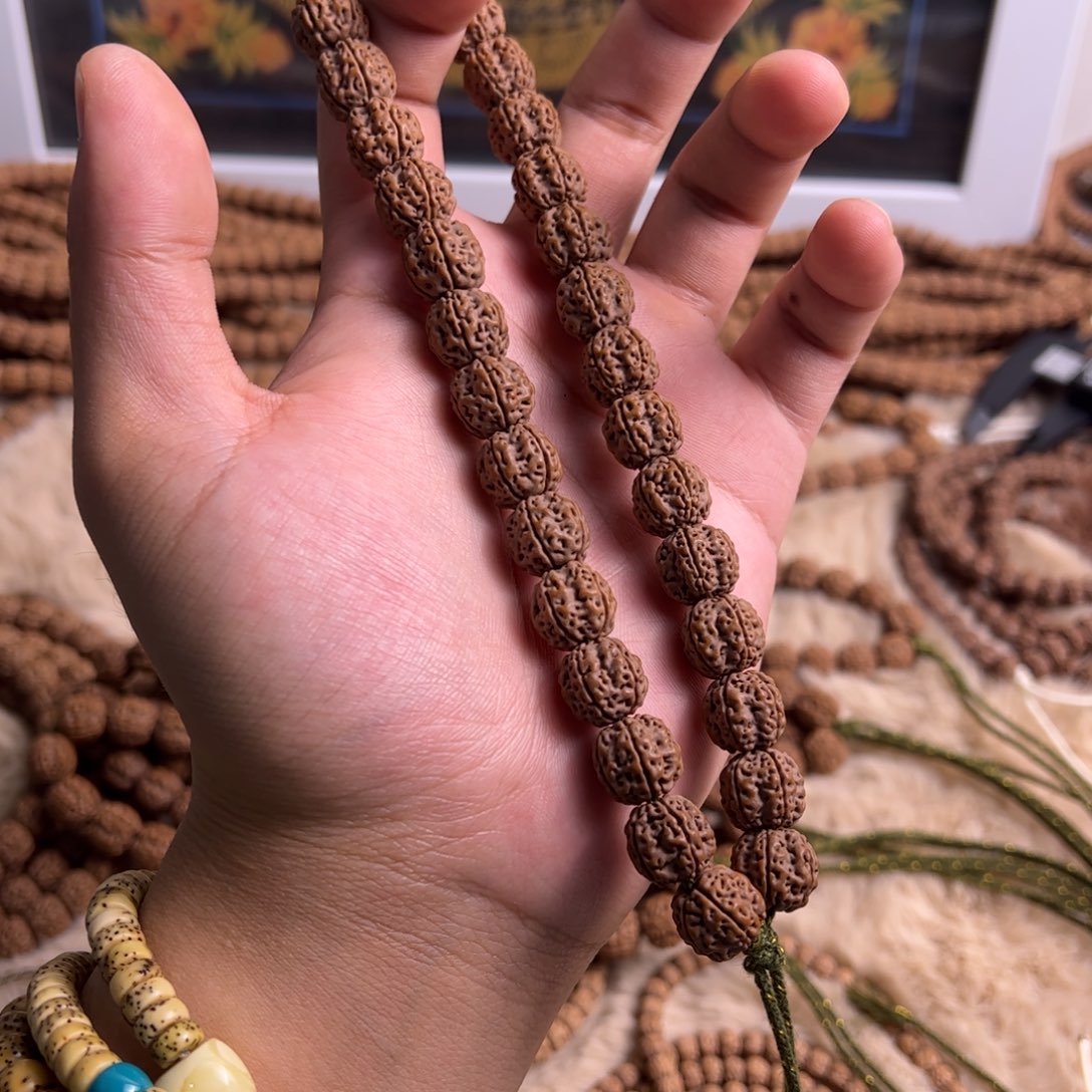 土***豆吊坠金刚菩提原装盘龙