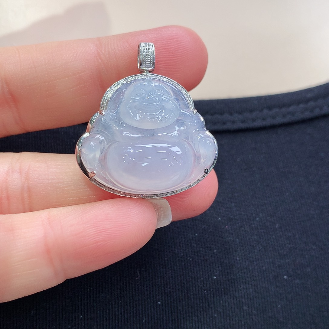 翡翠颈饰18K金镶嵌佛公