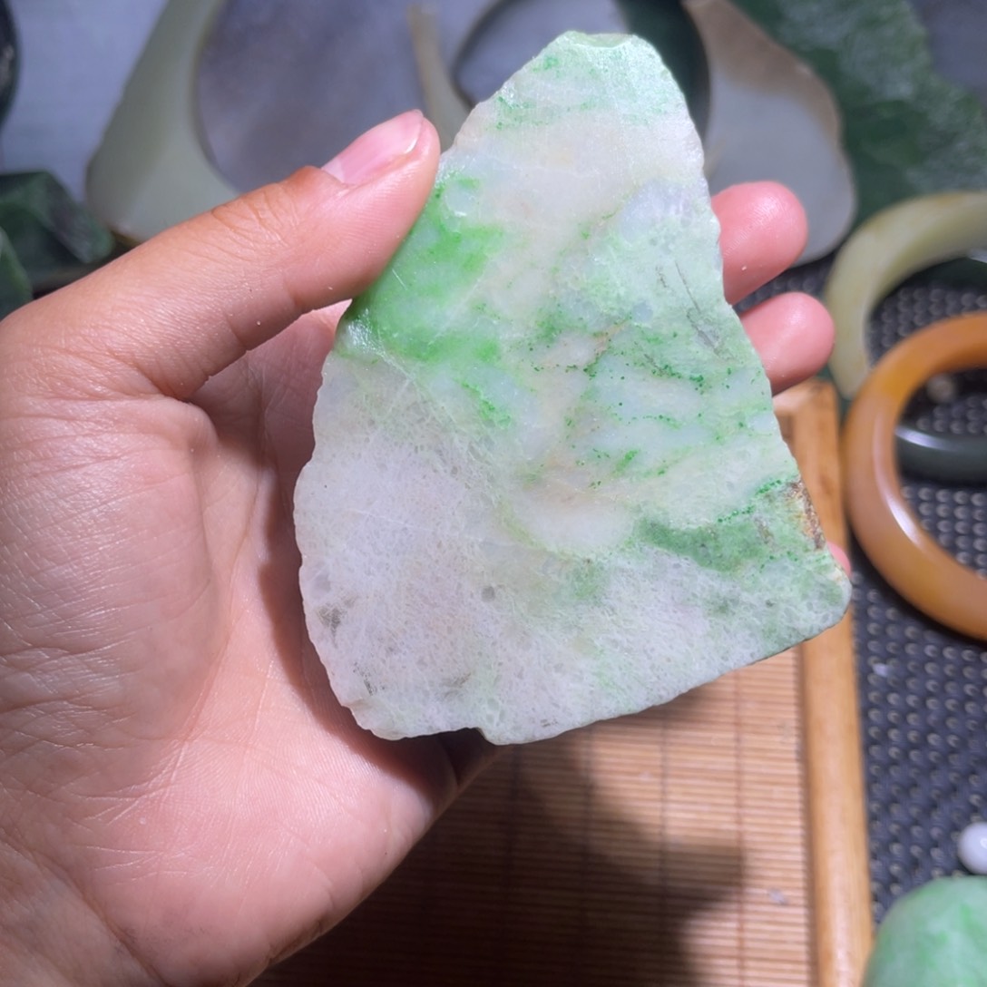 未镶嵌和田玉（糖玉）挂件