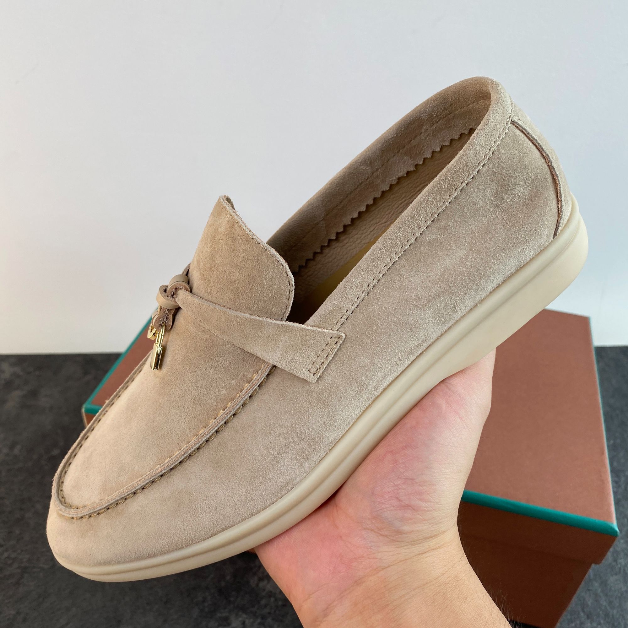 百搭流苏扣乐福鞋贵妇鞋女一脚蹬百搭懒人鞋休闲平底单鞋