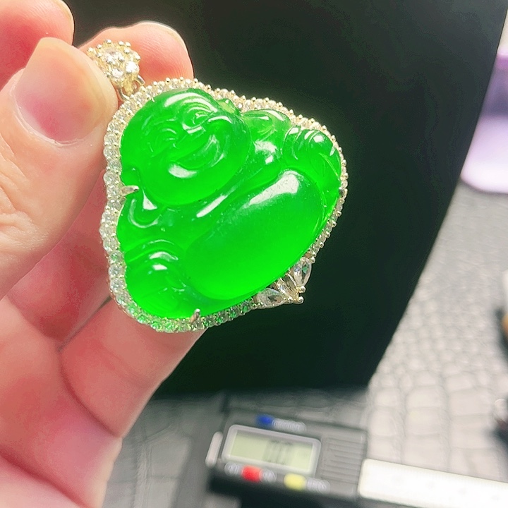 颈饰14K金镶嵌翡翠