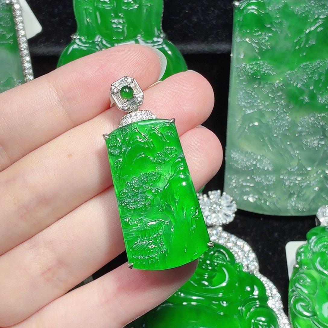 翡翠未镶嵌颈饰天然A货翡翠