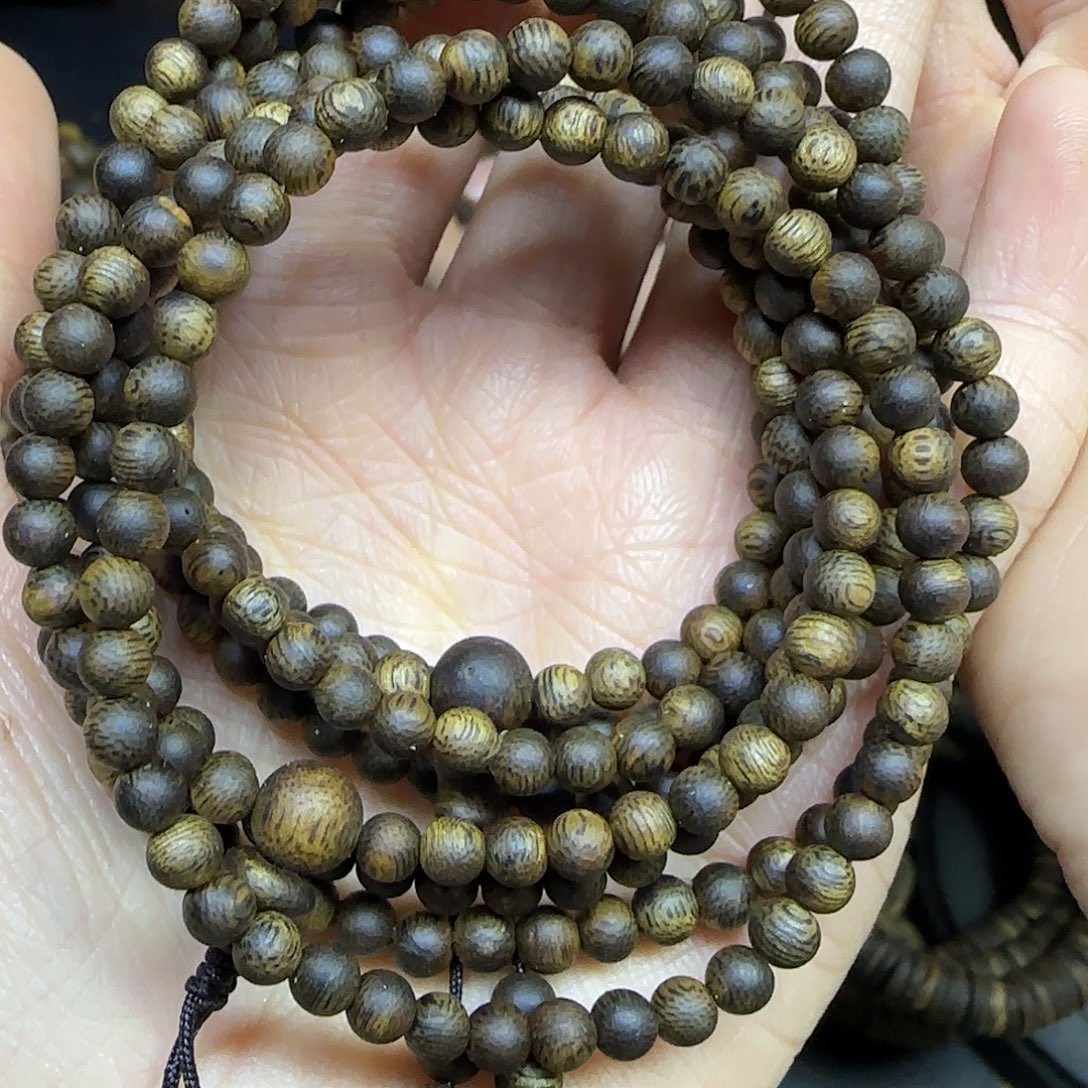 沉香碎屑沉香+沉水浮0.4圆珠多圈7克加多样性发一