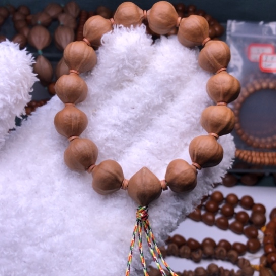 手串橄榄核1.68蜜桃