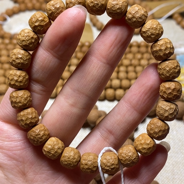 猴头核桃手串龙鳞纹