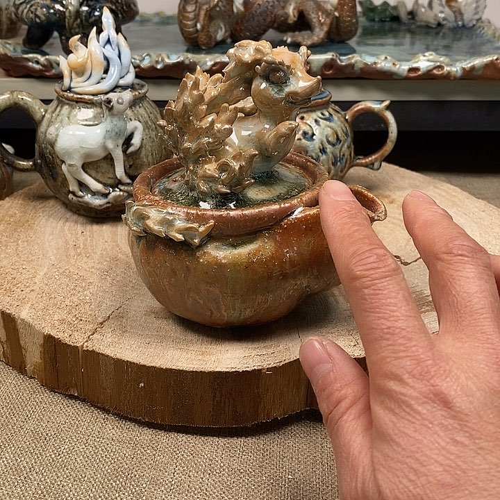 壶我们的确是一个人的生活