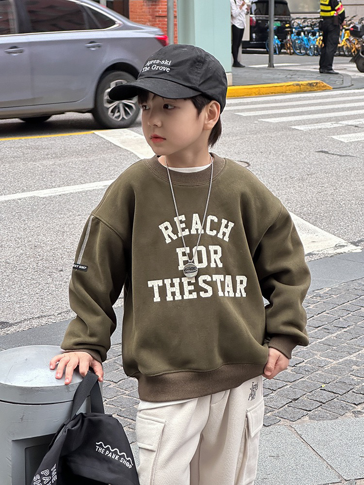 拉萨发货 儿童2025秋冬加绒帅气字母套头卫衣男童潮酷百搭上衣