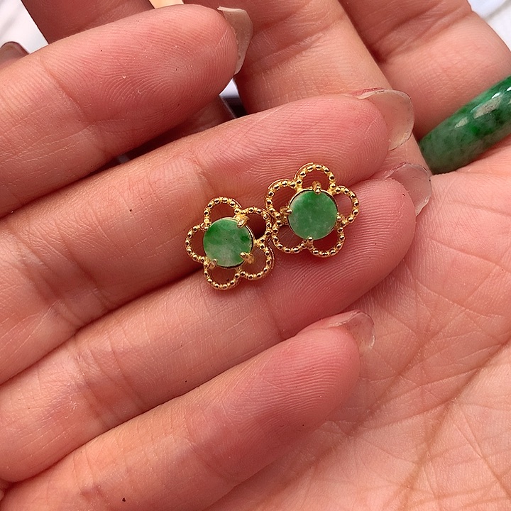 翡翠颈饰银S925镶嵌翡翠