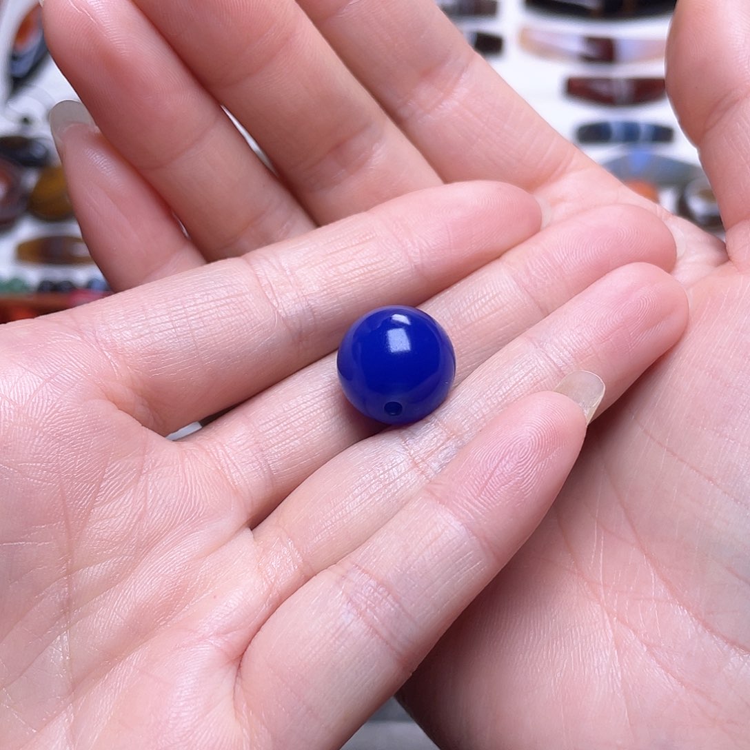 玛瑙/玉髓颈饰未镶嵌文*