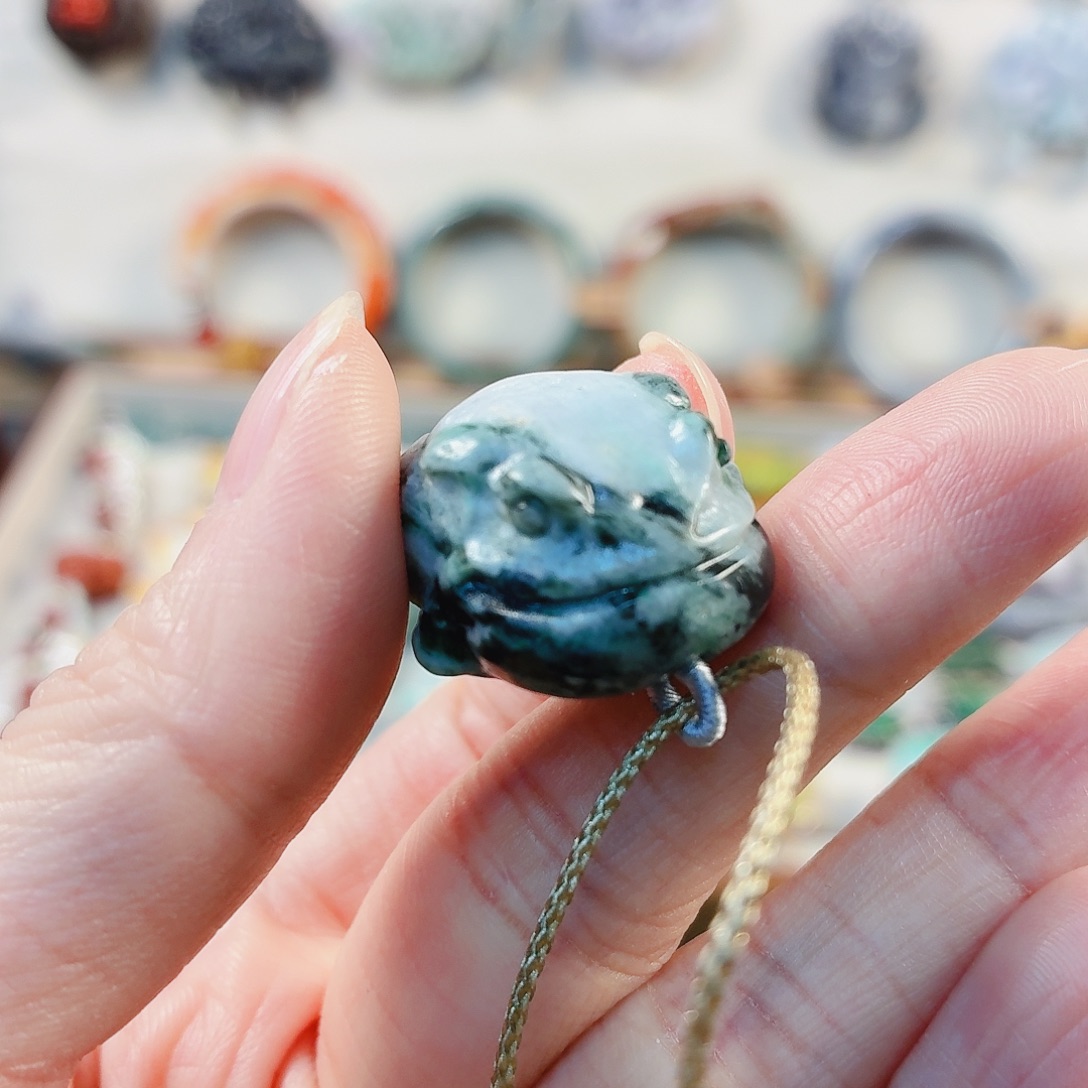 翡翠未镶嵌手链手串