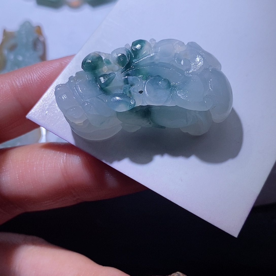 定制翡翠未镶嵌翡翠