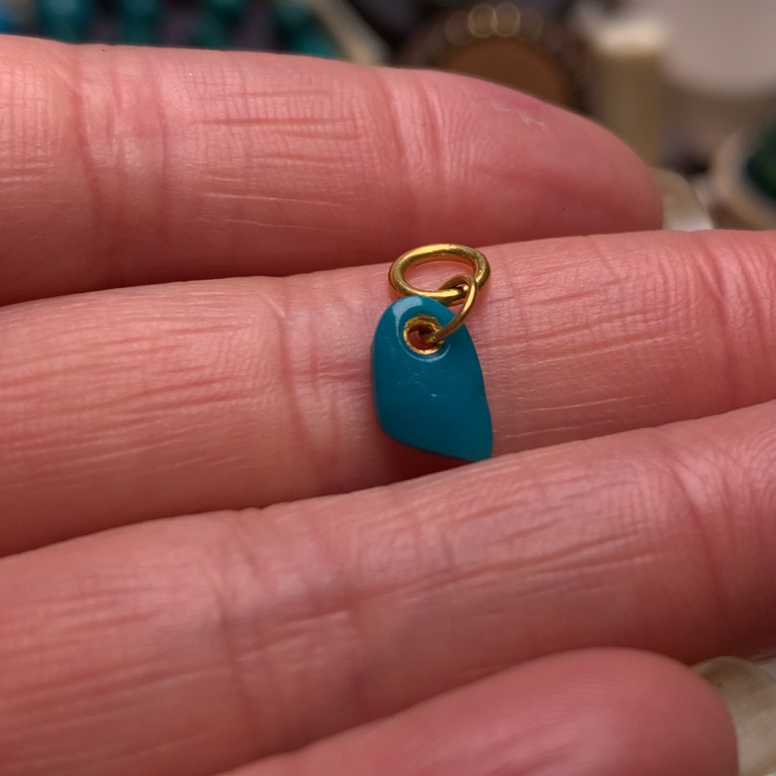 绿松石侧挂18K金镶嵌