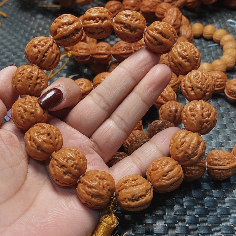 【闪购商品】文玩核桃吊坠忘***路粗筋八棱