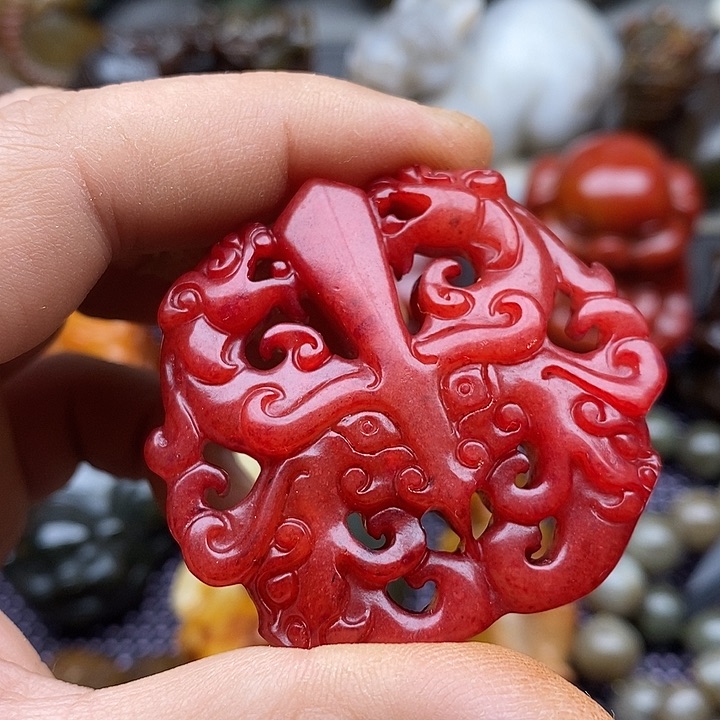 未镶嵌蛇纹石玉颈饰