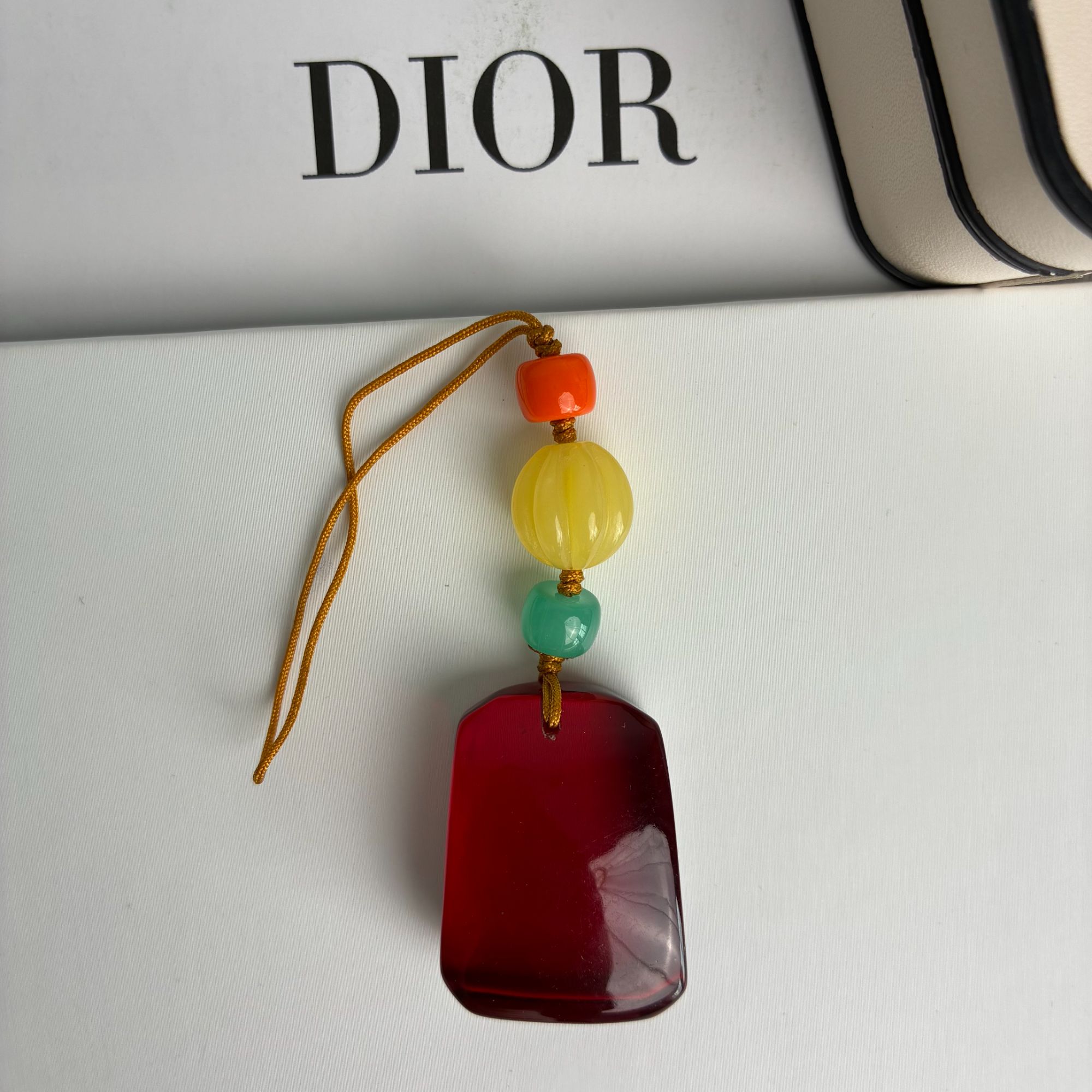 高定珠宝血珀无事牌挂件ZX3284S