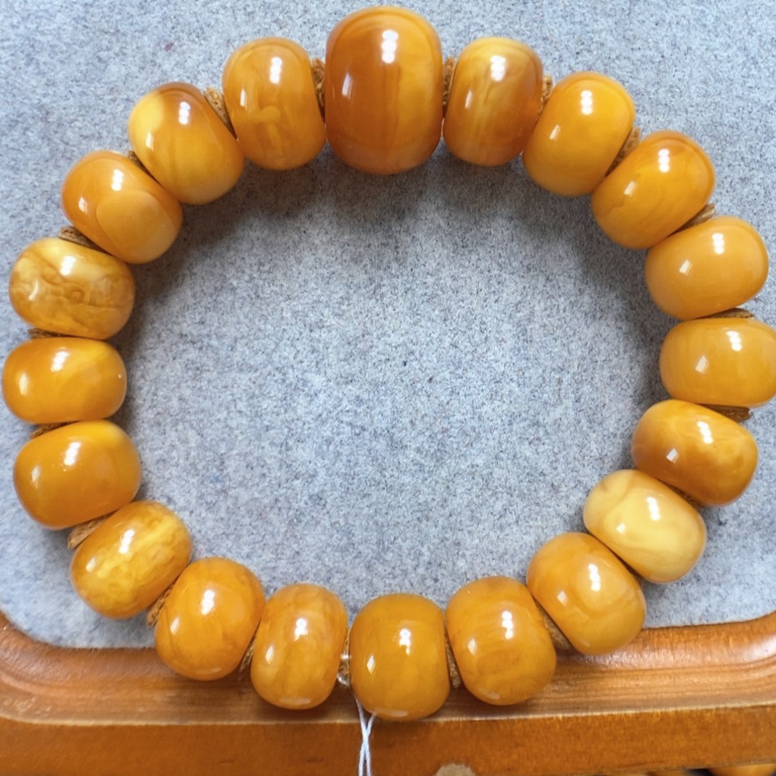 未镶嵌蜜蜡手串蜜蜡