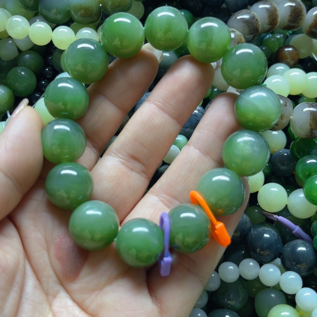 和田玉手链未镶嵌