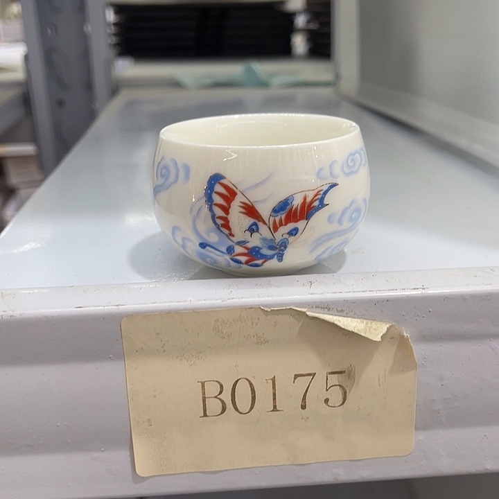 福利待遇多多哦哦哦