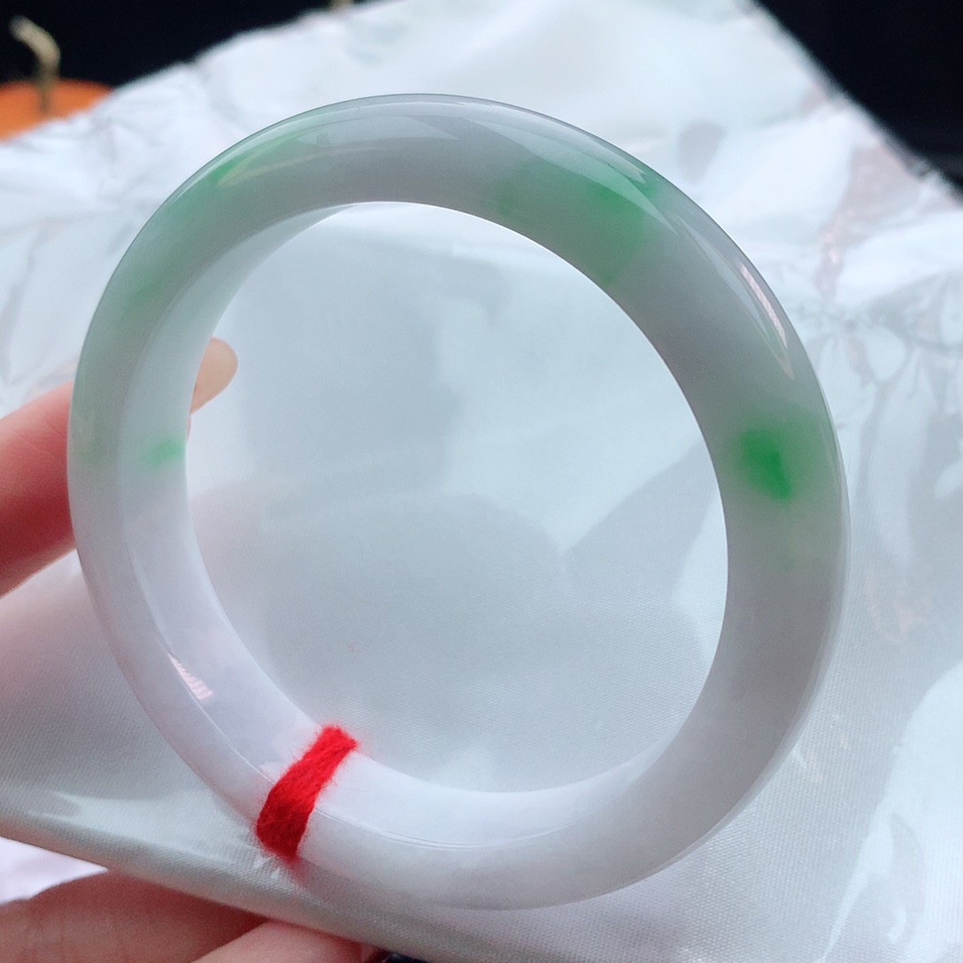翡翠手镯未镶嵌57圈口882318