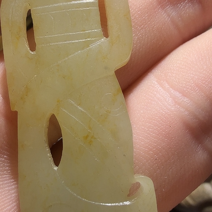 可***玉和田玉（糖玉）未镶嵌挂件