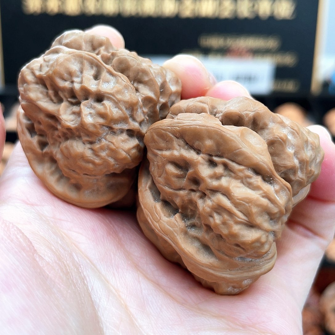 把件文玩核桃深四开背对称度高天配同克延庆肌肉蛙粉红皮39S1