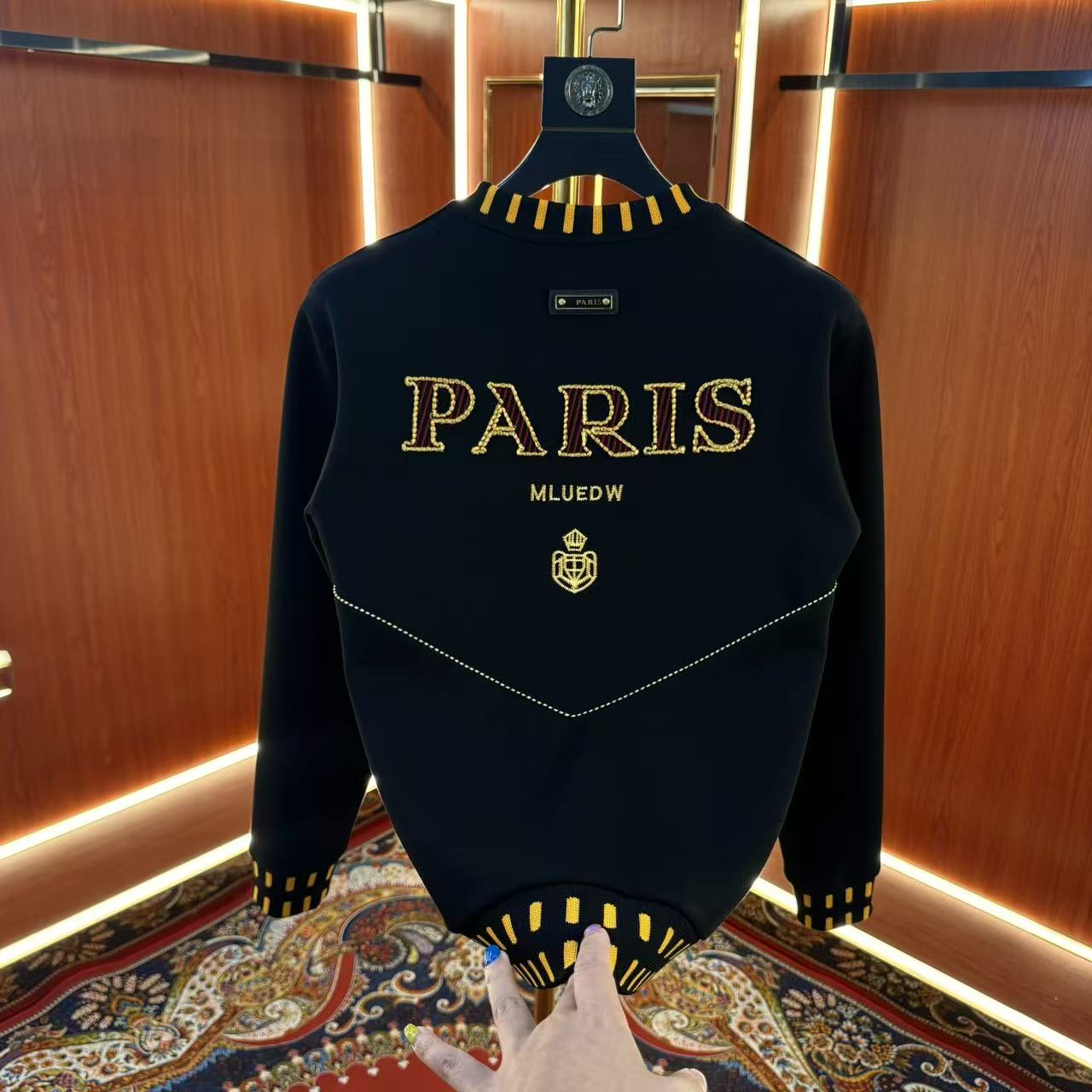 【ELK】2025冬季男士拼色長袖刺耐磨百搭重工卫衣079款01