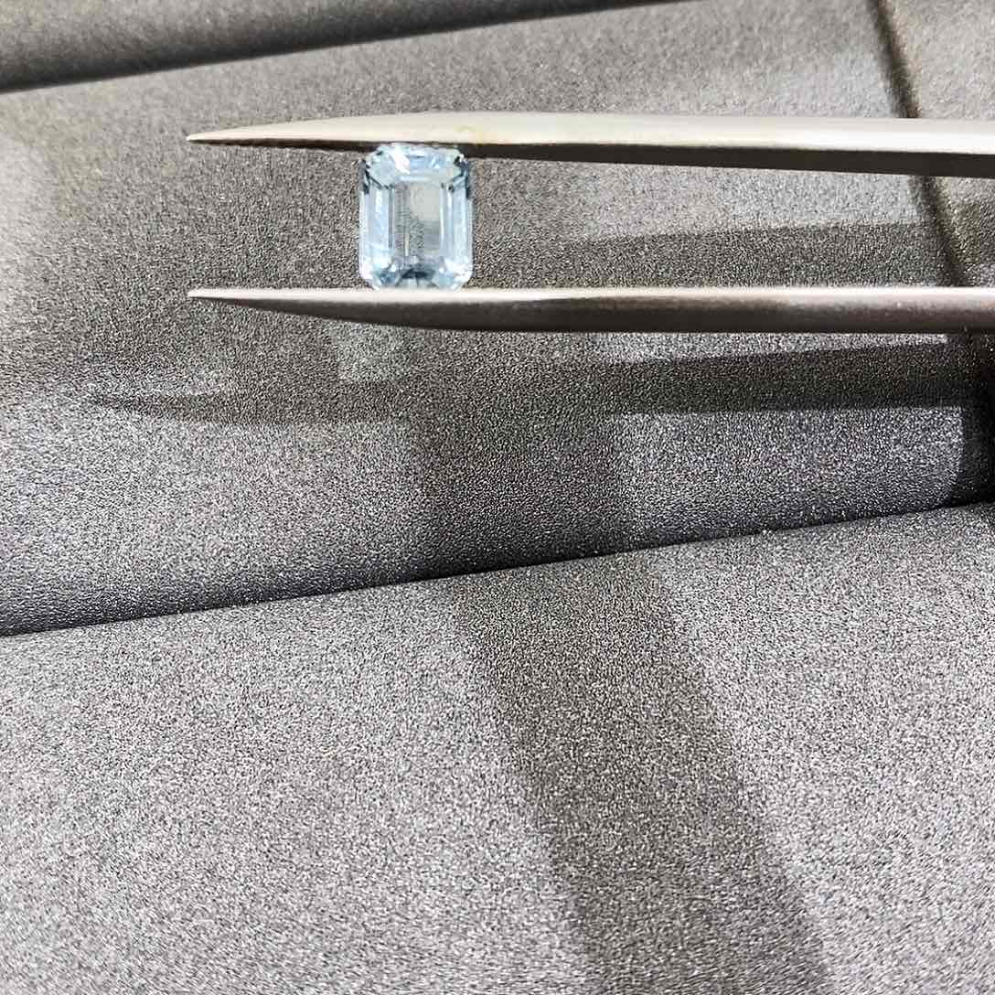 海蓝宝石裸石未镶嵌天然海蓝宝1.09克拉