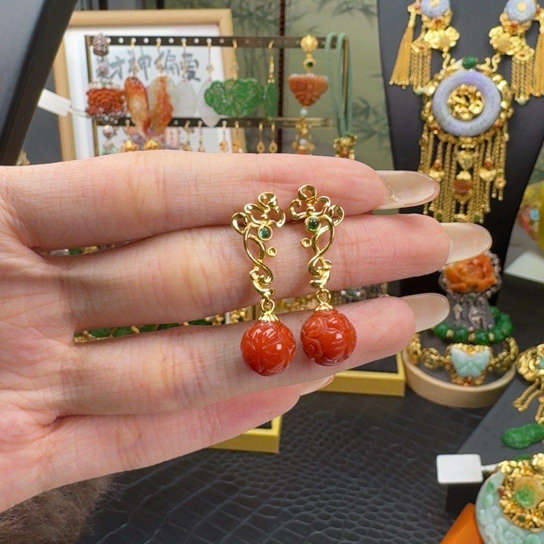 翡翠未镶嵌颈饰福利