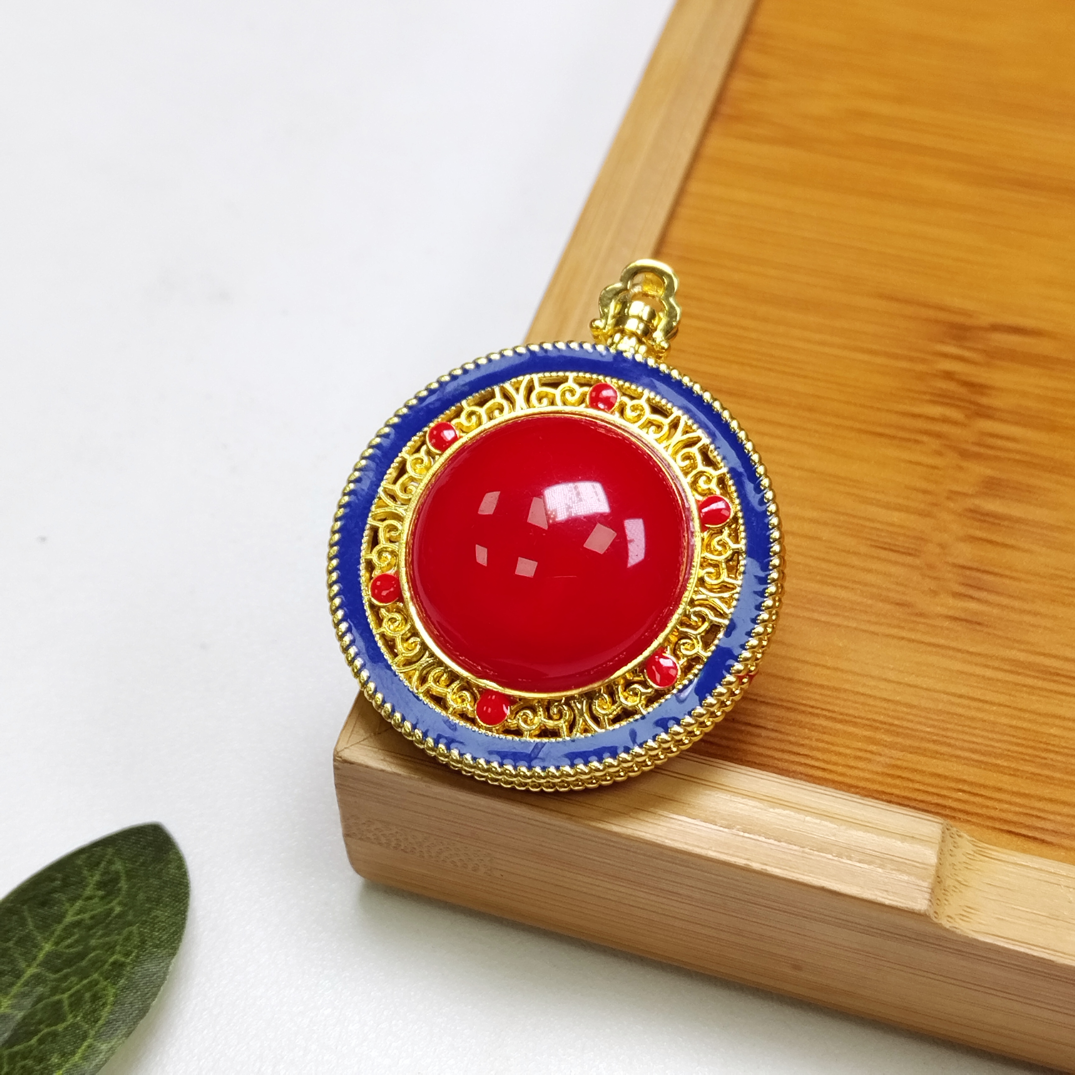 【侯总专属】高档珠宝红景天无事圆牌护心镜玛瑙吊坠48-带链子-合金