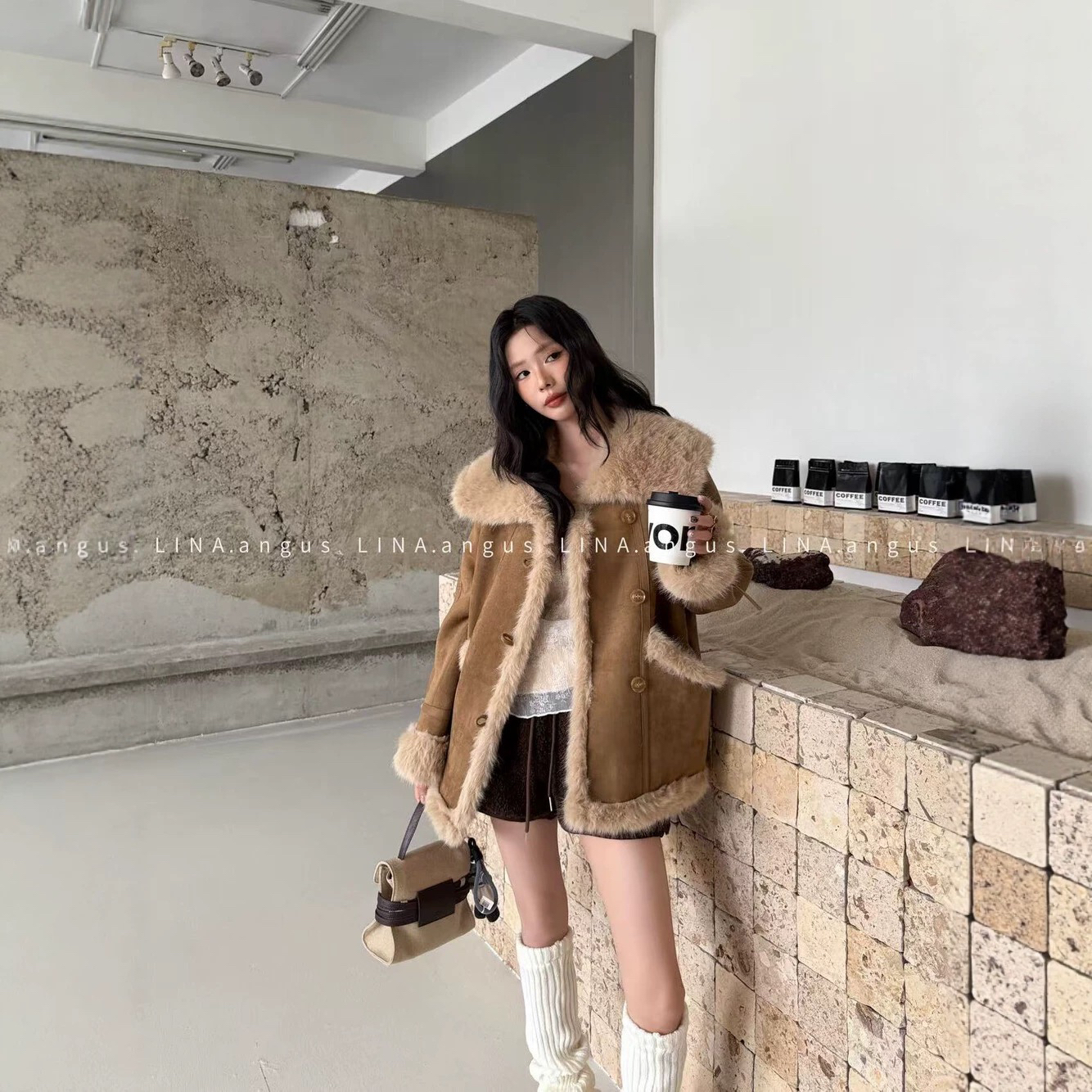 【刘噗噗】欧货~高级感大翻领加厚毛茸茸麂皮绒外套77512