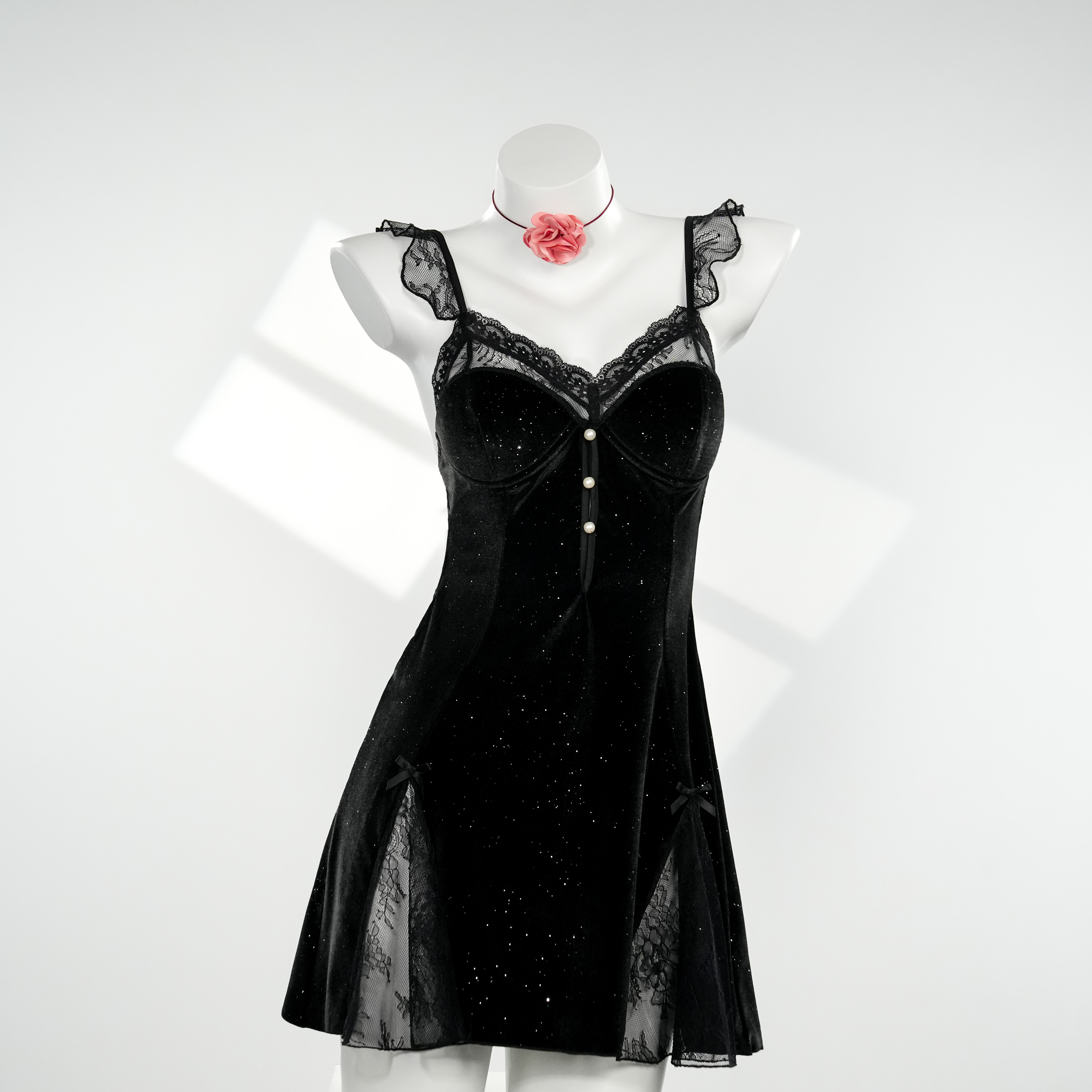 繁星 【90-220斤】 法式轻奢小黑裙气质复古修身丝绒睡裙 C4260