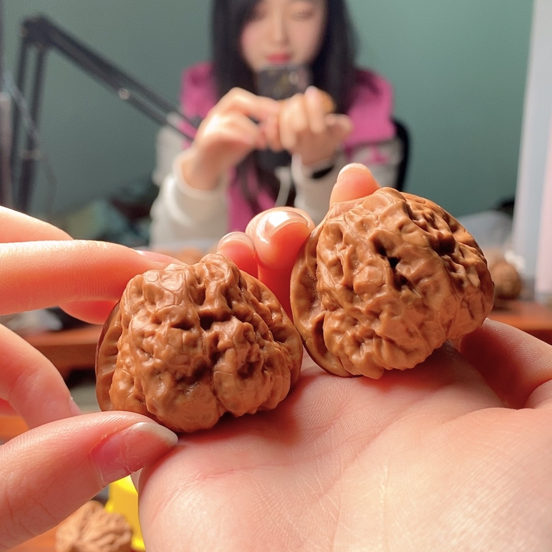 文玩核桃吊坠旮*蛤蟆头