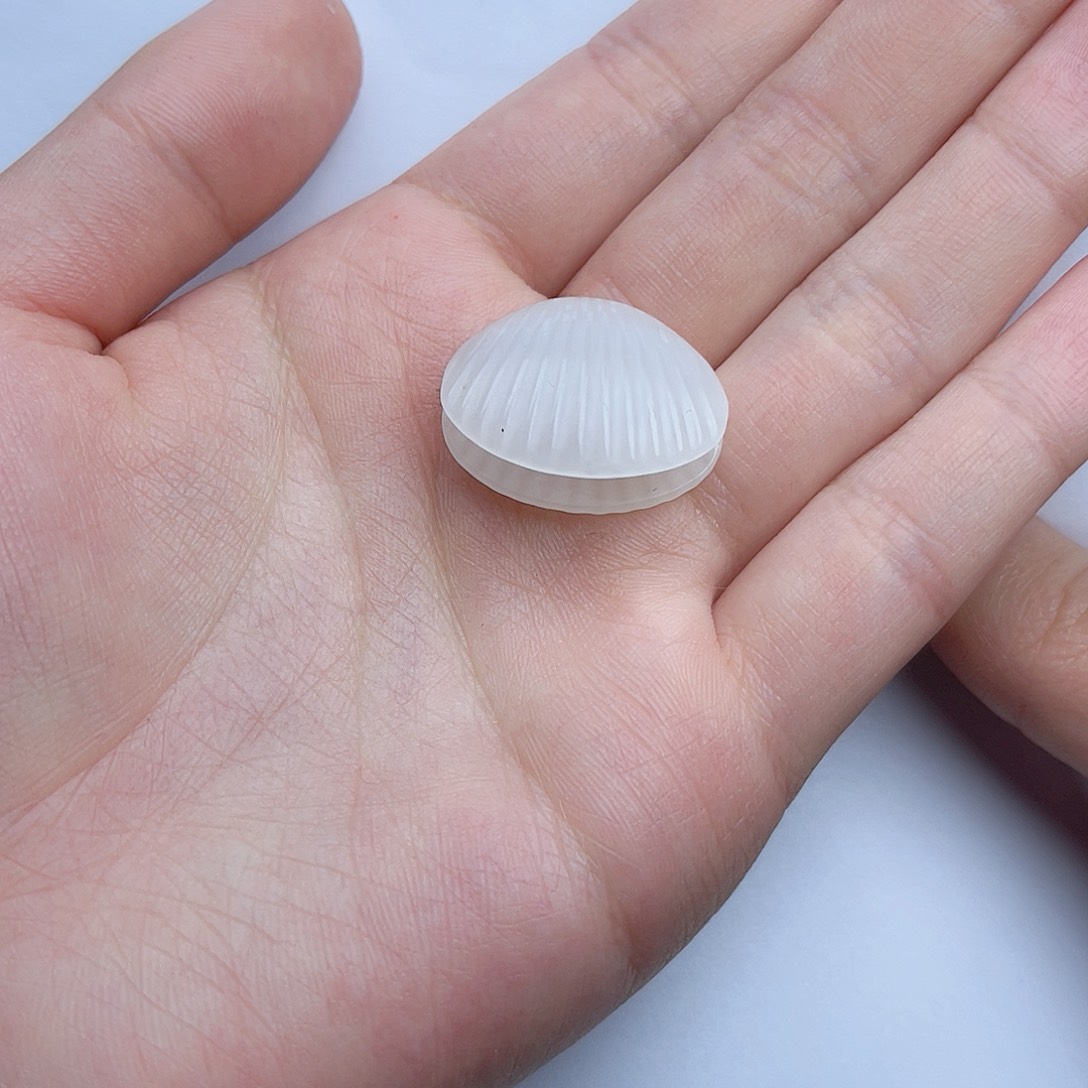 和田玉挂件。k k未镶嵌.****菜