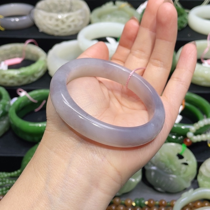 和田玉手镯54圈口 编号85未镶嵌