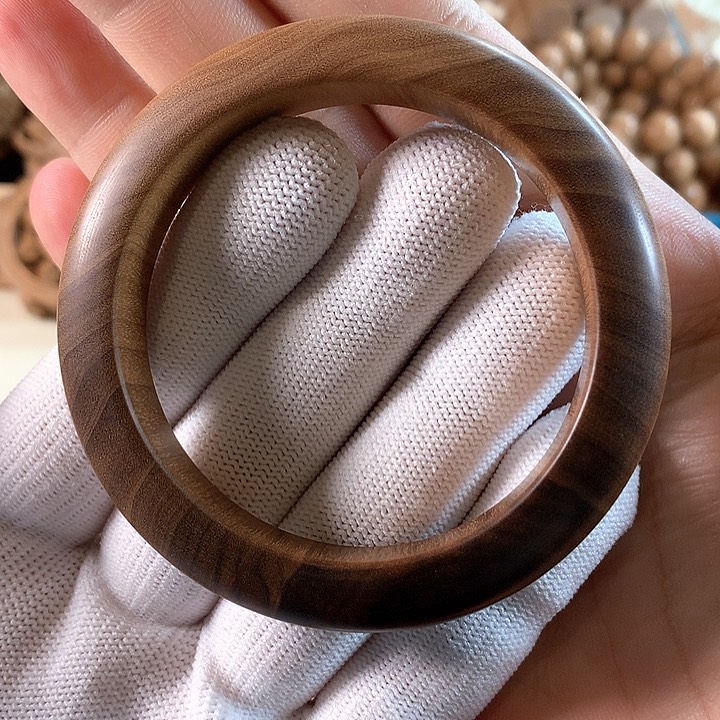 檀香木把件贵妃手镯56内径精品福利款